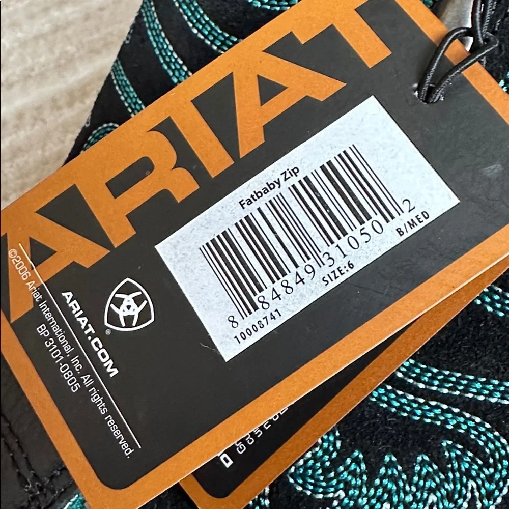 NWT Ariat Fatbaby Zip Western Boots Black w Blue Stitching Style 10008741 Size 6